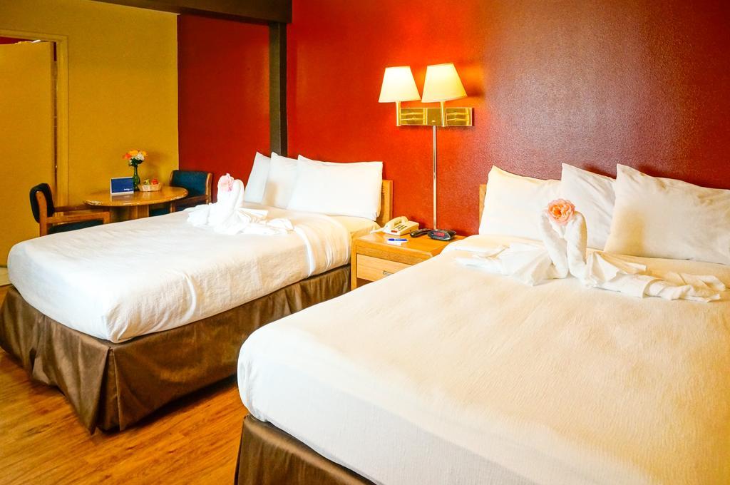 האנטינגטון ביץ' Oceanview Motel מראה חיצוני תמונה