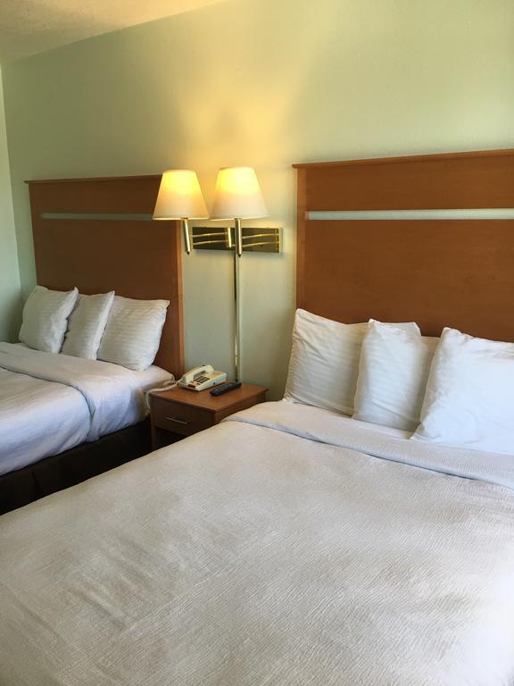 האנטינגטון ביץ' Oceanview Motel מראה חיצוני תמונה