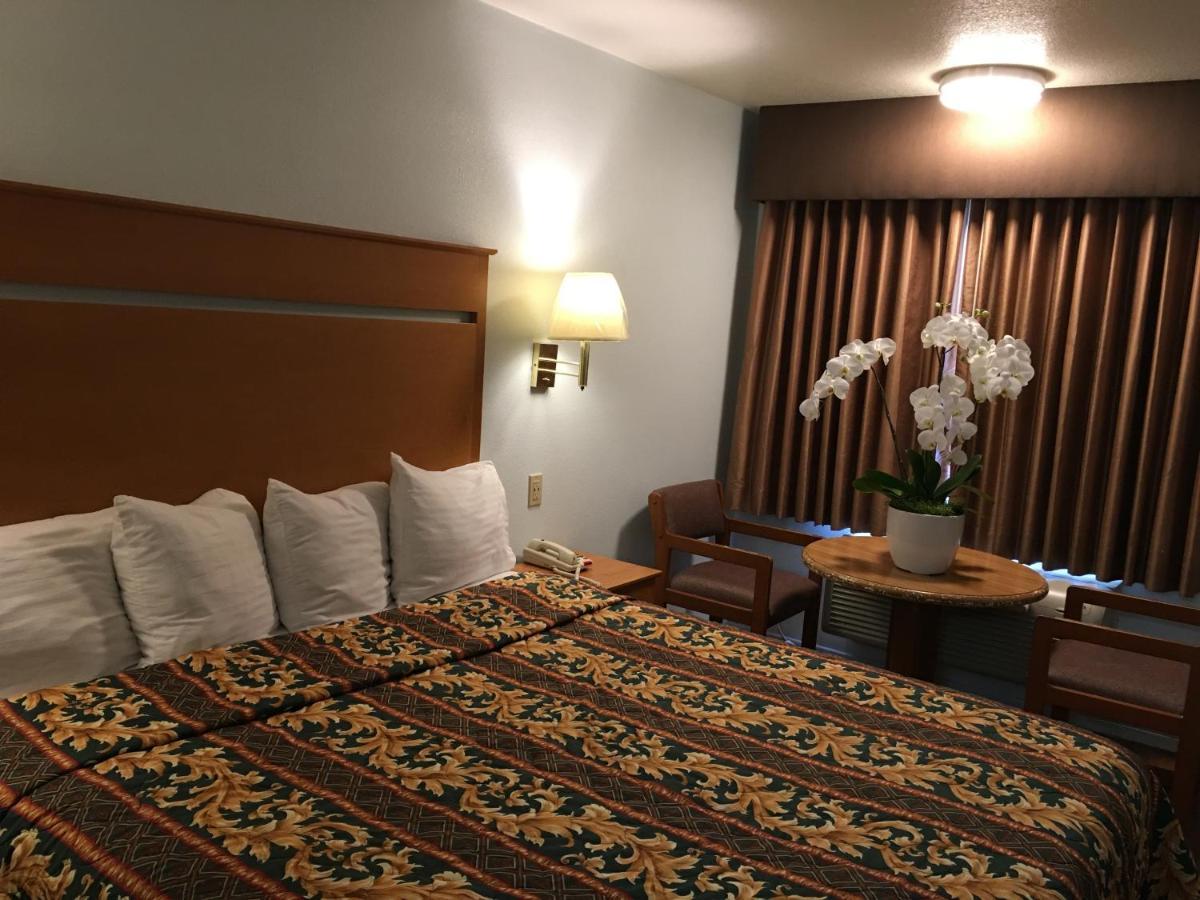 האנטינגטון ביץ' Oceanview Motel מראה חיצוני תמונה