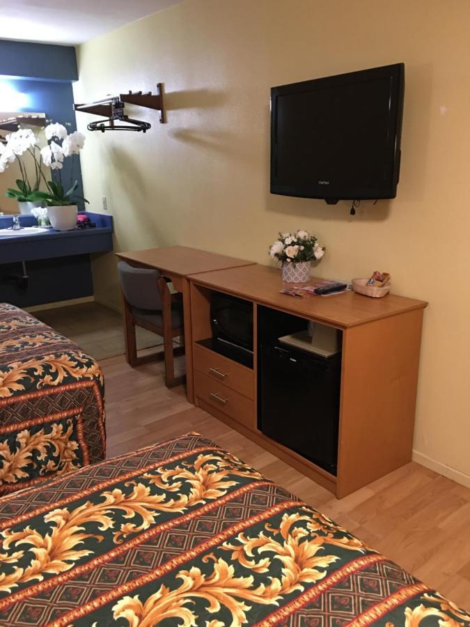 האנטינגטון ביץ' Oceanview Motel מראה חיצוני תמונה